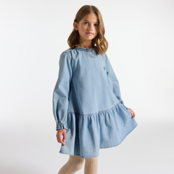 فستان قصير من الجينز الفاتح للفتيات بتطريز قلب، أزرق اللون